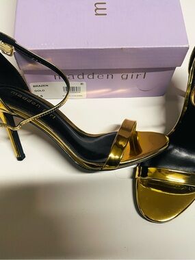 Madden Girl Metallic Gold Strappy Stiletto Heels size 6.5
